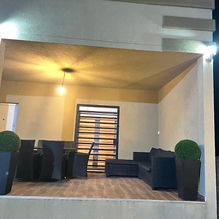 Villaversa Ulcinj Zewnętrze zdjęcie